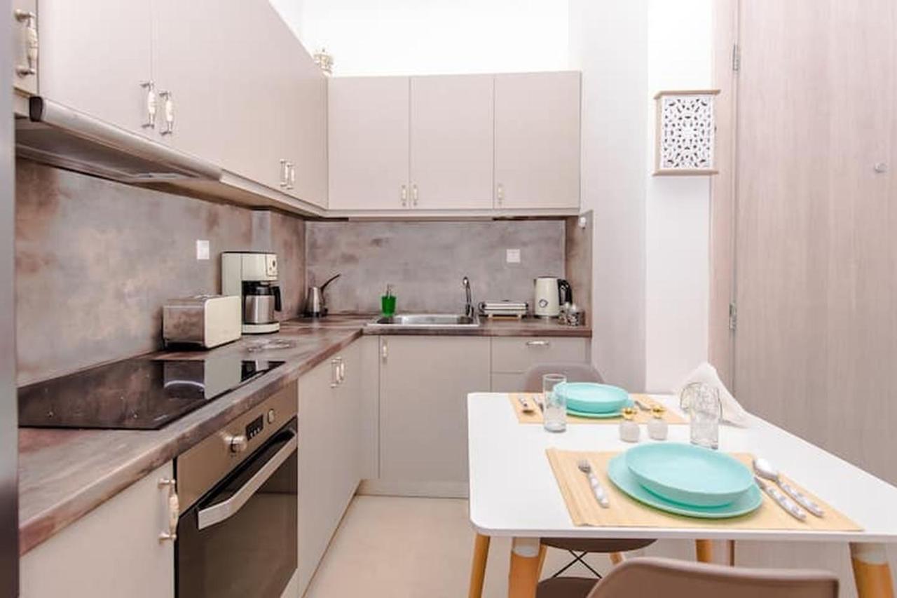 Eliora Studio & Aelia Apartment Heraklion  ภายนอก รูปภาพ