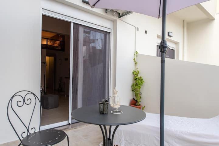 Eliora Studio & Aelia Apartment Heraklion  ภายนอก รูปภาพ